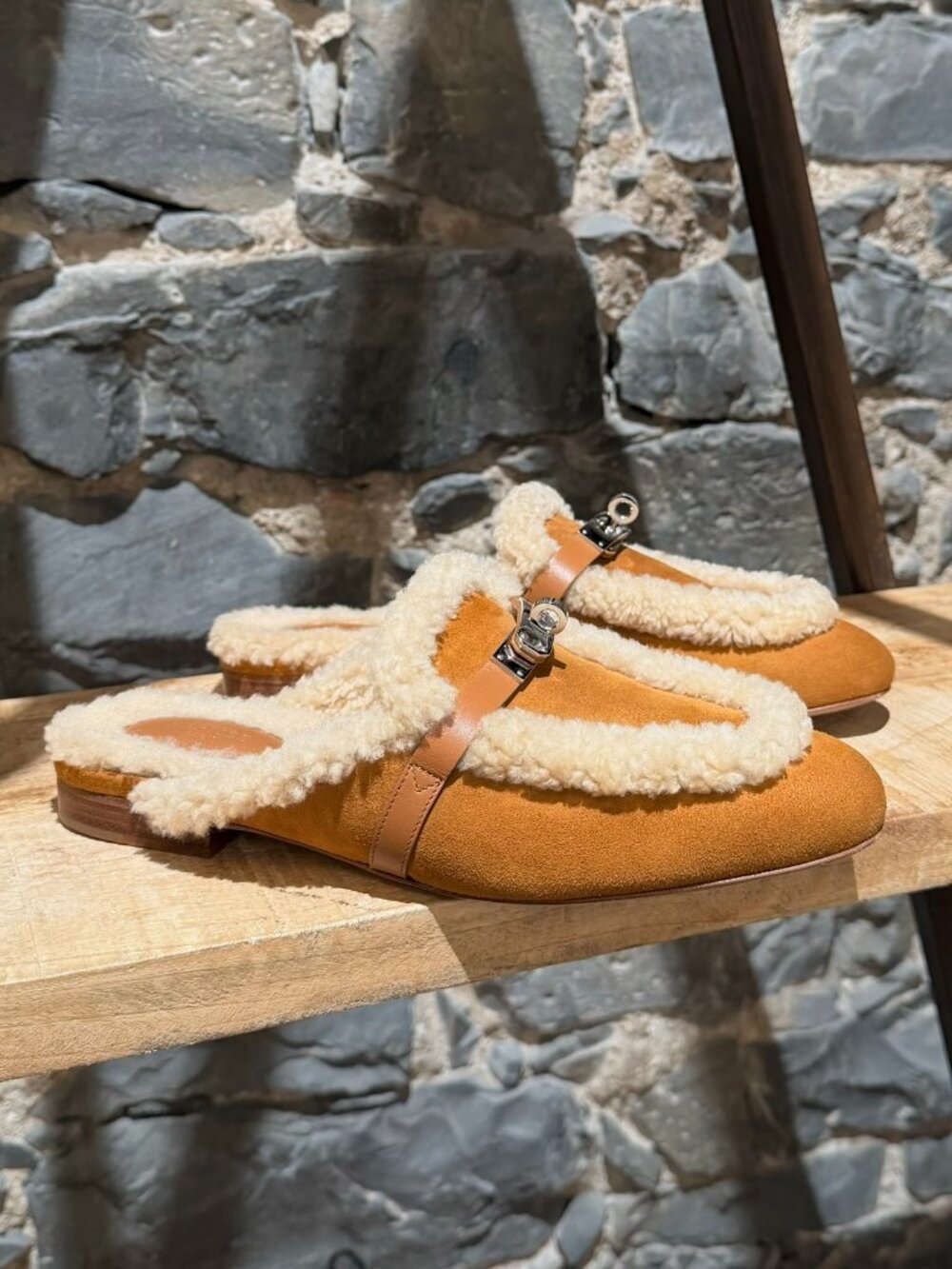 Hermès Beige Suede Oz Shearling Mules